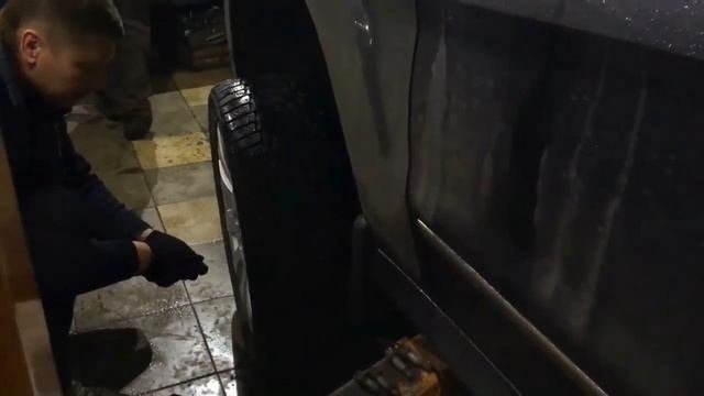 Поли Робокар   Новая серия!! ШИНОМОНТАЖ На русском!