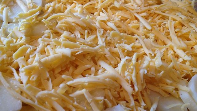 Запеканка из индейки с картошкой