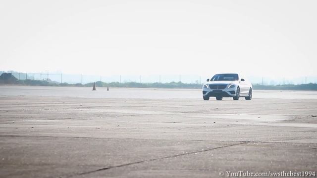 2014 Mercedes-Benz S63 AMG in ACTION - Revs & Accelerations! смотреть онлайн