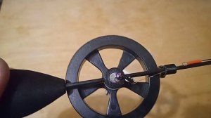 Удочка ручной работы оснащенная FT-1 FIN EVA Short Black