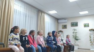 Песенка эхо на осенний праздник с детьми дошкольного возраста