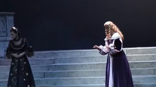 Larisa Yudina-lyric-coloratura-Donizetti-Lucia di Lammermoor-"Regniava nel silenzio" смотреть онлайн