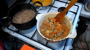 РИС С ШАМПИНЬОНАМИ/ОВОЩНОЙ ПЛОВ БЕЗ ПОНТОВ