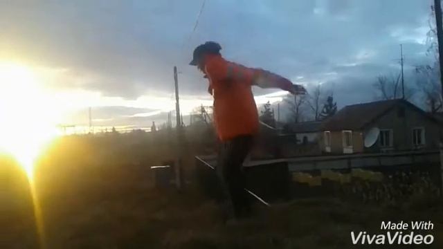 Мировое сальто ! На колени смотреть онлайн