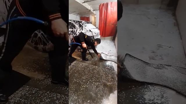 С воском мойка PORSCHE... vosk blan yuvish PORSChE.. смотреть онлайн