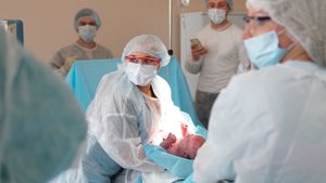 СМОТРИМ! НОВЫЕ СЕРИИ "АКУШЕРКА" - 13 МАРТА В 21:20 // АНОНС