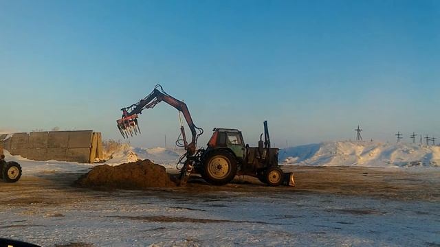 Работа кормораздатчика РСК12