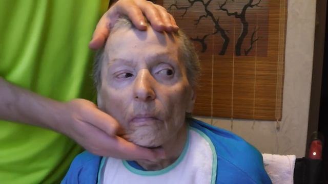 Как приходится кормить маму. Болезнь Паркинсона. Ухаживаю за мамой. Лежачий инвалид