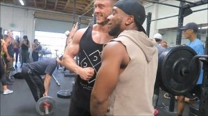 Last Night In LA | Shaking Hands And Poppin Bottles | Youtuber's Retreat