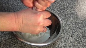 Простой и быстрый рецепт шашлыка из свинины на луковом соке.