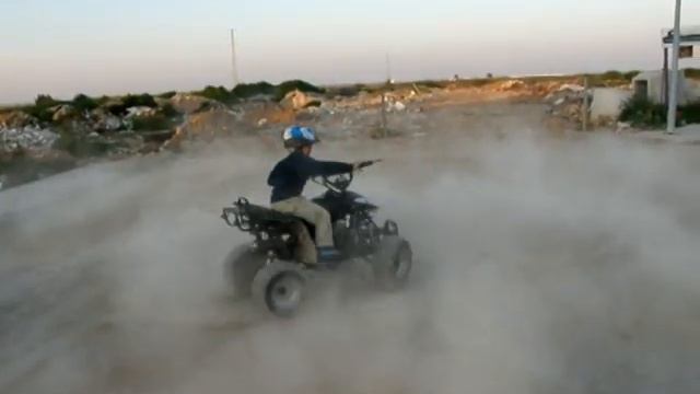 JOSE ANTONIO HACIENDO DE LA SULLAS. смотреть онлайн