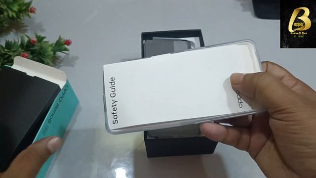 Oppo Reno 8(5g) Flipkart Retail Unit Unboxing | Oppo Reno 8 only 16k | First look смотреть онлайн