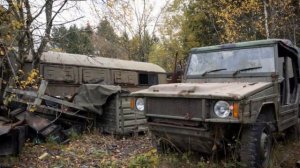 Нашли в лесу заброшенную стоянку военной  техники
