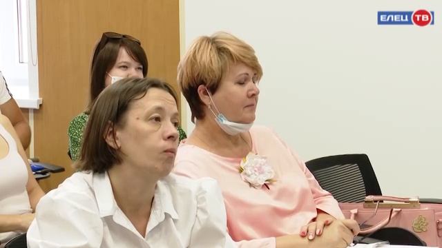 Центр поддержки экспорта Липецкой области поможет предпринимателям из Ельца выйти на внешний рынок смотреть онлайн