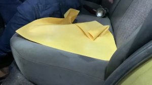 Химчистка пятна на сиденьях за минуту