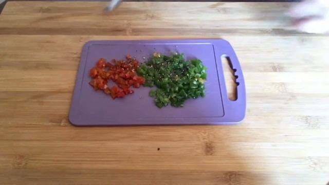 Шейка свиная в пряной обсыпке - вкуснейший деликатес к завтраку и праздничному столу