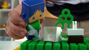 Машинки и КОНСТРУКТОР - Друзья Йоко на строительной площадке - Играем в игрушки - Поиграйка с Егоро