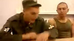 Парень поет в армии!! КЛАССНО СПЕЛ!!! ОТ ДУШИ