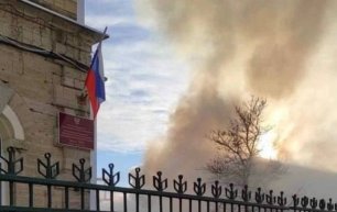 В Ставрополе около школы №13 вспыхнул огонь