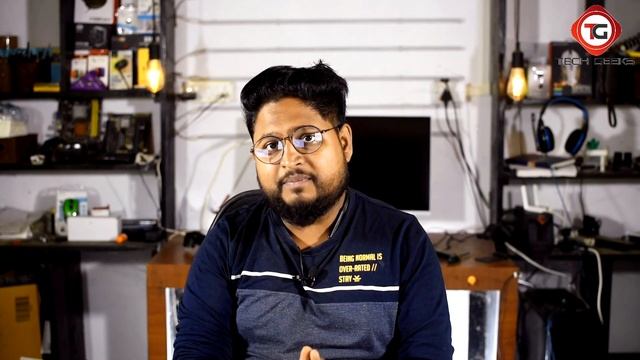 This Can't Be A Laptop - Chuwi MiniBook X हिन्दी | Tech Geeks смотреть онлайн