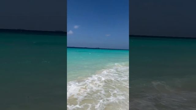 Maldives, island Dhigurah/ Мальдивы, остров Дигура