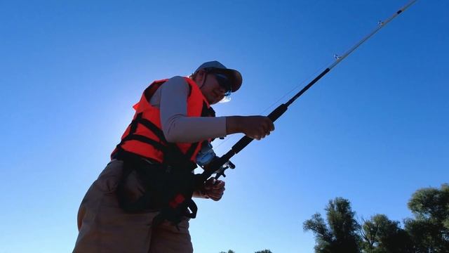 Рыбалка на Ахтубе. Астрахань 2023 смотреть онлайн