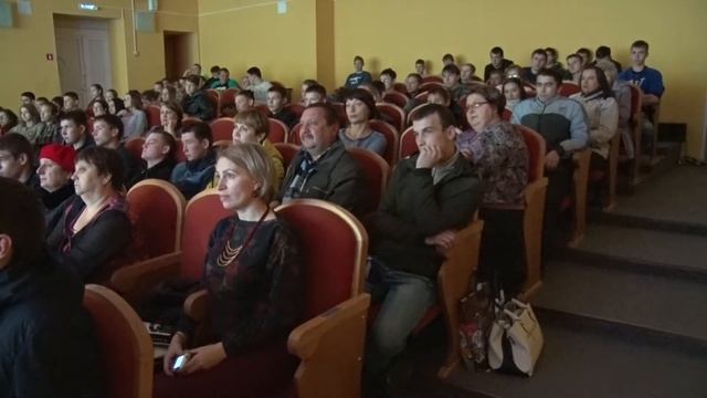 Торжественно проводили в Армию   День призывника прошел в Первомайском