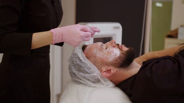 Протокол работы с VIVACE в области верхних и нижних век. Валентина Лемытская и Алексей Воловик смотреть онлайн