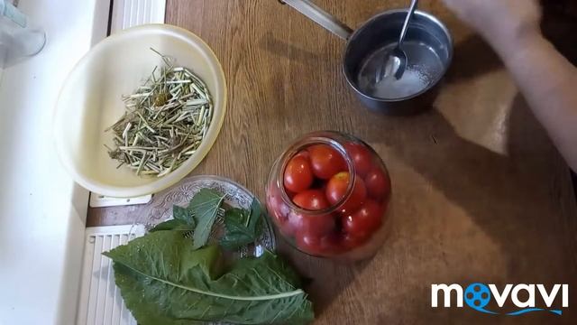 Очень вкусные Малосольные помидоры. Сьедаются  мгновенно!