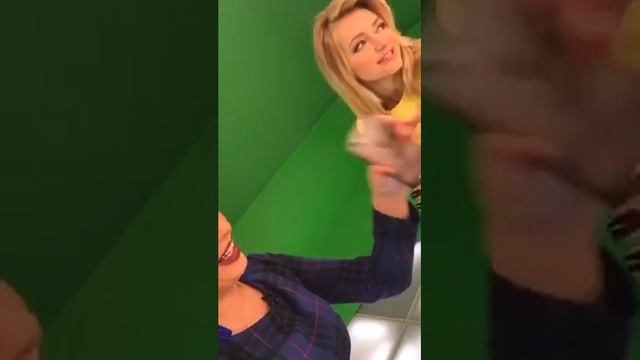 Нелли Ермолаева Periscope(04.12.15)Инна маликова в гостях у меня)