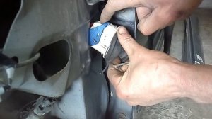 мазда 6 . снятие передней двери