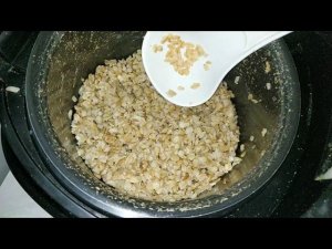 Как приготовить рассыпчатую овсяную кашу.
