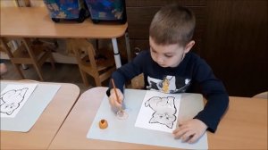 Рисование методом «тычка» жёсткой полусухой кистью "Пушистый котёнок"