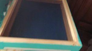 Сетчастое дно улья с задвижкой