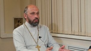 Достать Батюшку.  Часть 1. Юлия Каленичина Х Оксана Михайлова Х отец Владимир (Суханов).mp4