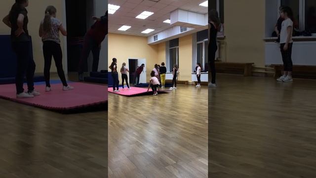 Черлидинг смотреть онлайн