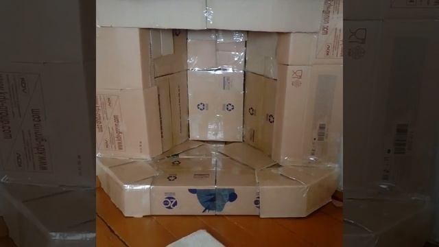 угловой камин из коробок на Новый год ,второй день...сделано своими руками с минимальными вложениям смотреть онлайн