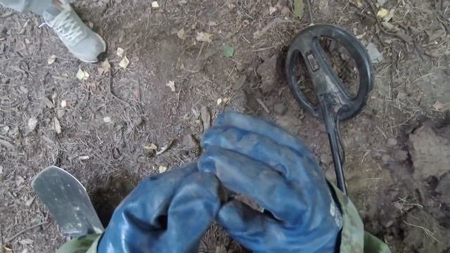 ПОИСКИ С МЕТАЛЛОИСКАТЕЛЕМ! НАШЛИ КЛАД ?