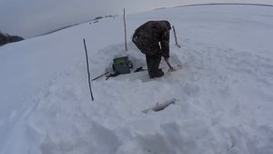 Рыбалка с дедом на Оби. Щука радует. Дед снова в ударе.