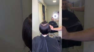 Короткая женская стрижка для трапециевидного лица | стрижка для треугольного лица