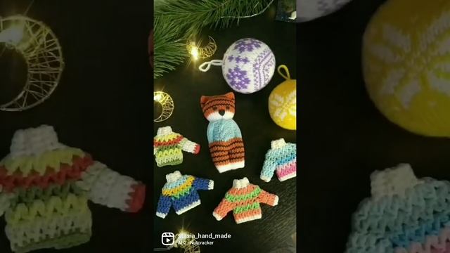 Игрушки на ёлку / Christmas tree ornaments смотреть онлайн