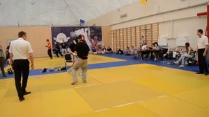 КАК ТВЕРСКИЕ БУЗНИКИ С ГУСЛЯМИ ДА БАЛАЛАЙКОЙ НА НОЖЕВОЙ БОЙ ХОДИЛИ