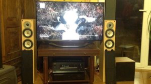 ONKYO TX-DS595 AV RECEIVER, GALE 40 SERIES SPEAKERS and GALE 30 SERIES 3070 SUB