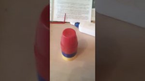 Фокус с колпаками и шариком