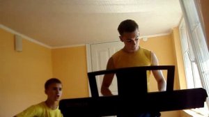 ДДТ - В последнюю осень. ДДТ на синтезаторе