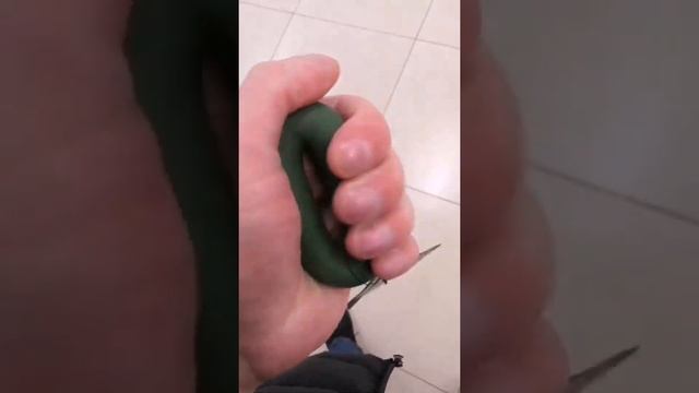 Эспандер "бублик" 60кг Декатлон смотреть онлайн