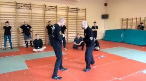 От кулака до палки: защита от бокового и прямого удара. S.P.A.S.