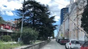 Ялта. Гоголя ул., от начала до конца. Светлая Пасха! С праздником! 24.04.2022. Крым. Crimea. Yalta.