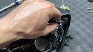 Mazda 6 gg - замена линз, диодные Competizione 4k