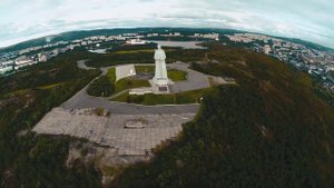 Дрони - Мурманск памятники Алеши Аэросъемка